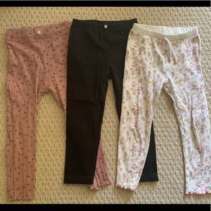 Lot of leggings for girls!